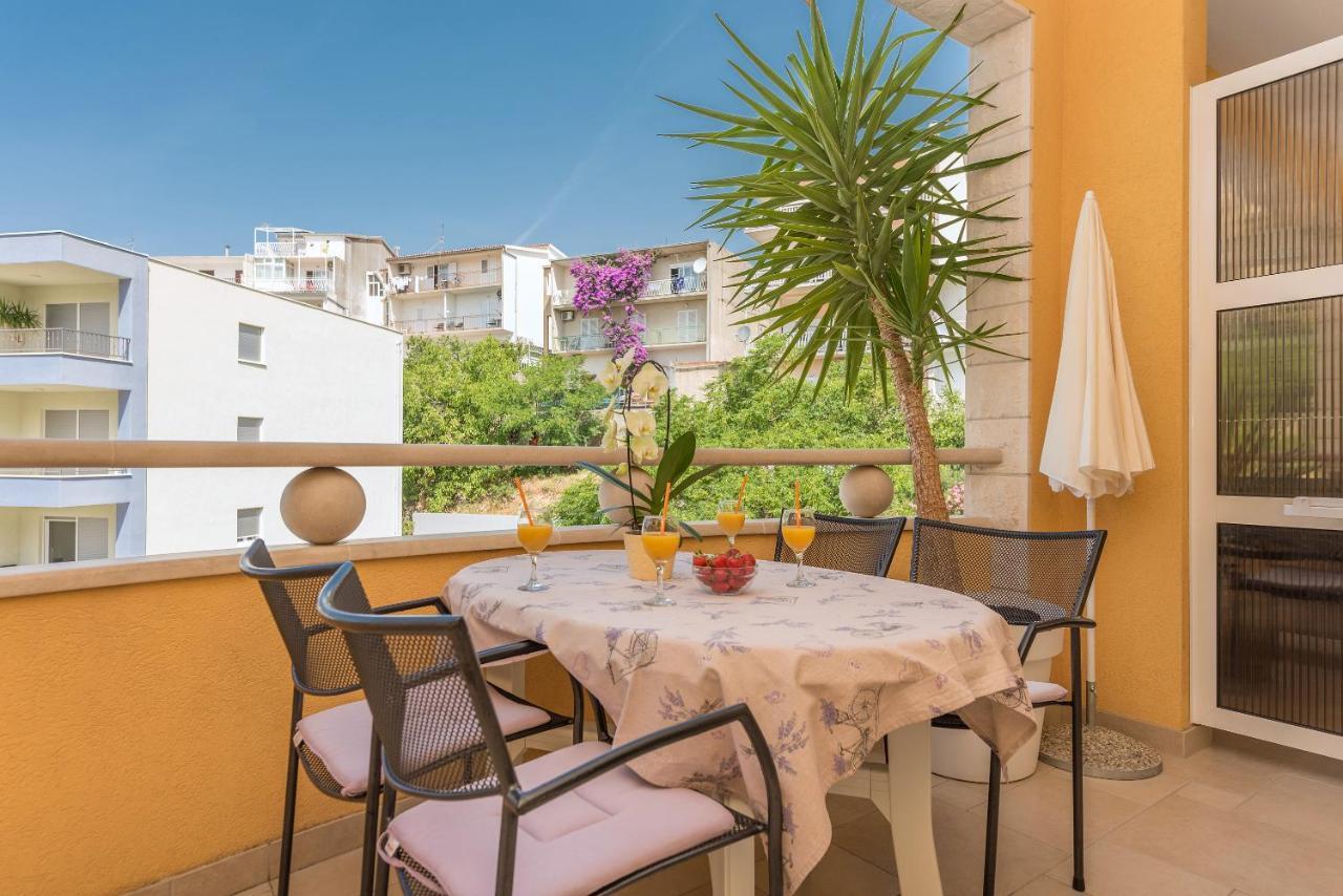 Apartments Villa Vujcic Makarska Eksteriør bilde